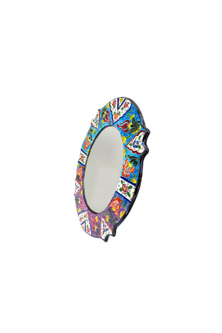 Handcrafted Tulip Patterned Oval Mirror